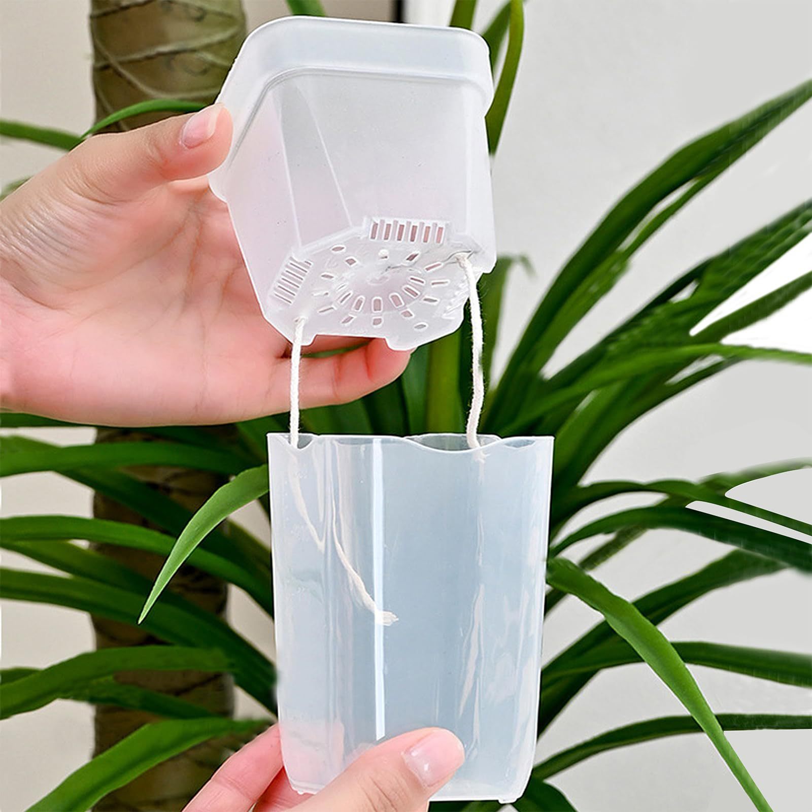 Zestaw 16/32 doniczek samonawa – Plant Monitor recenzja i cena